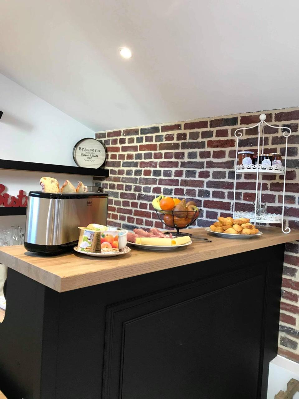 La Parenthese Epicurienne Bed & Breakfast Beauvais Exterior foto