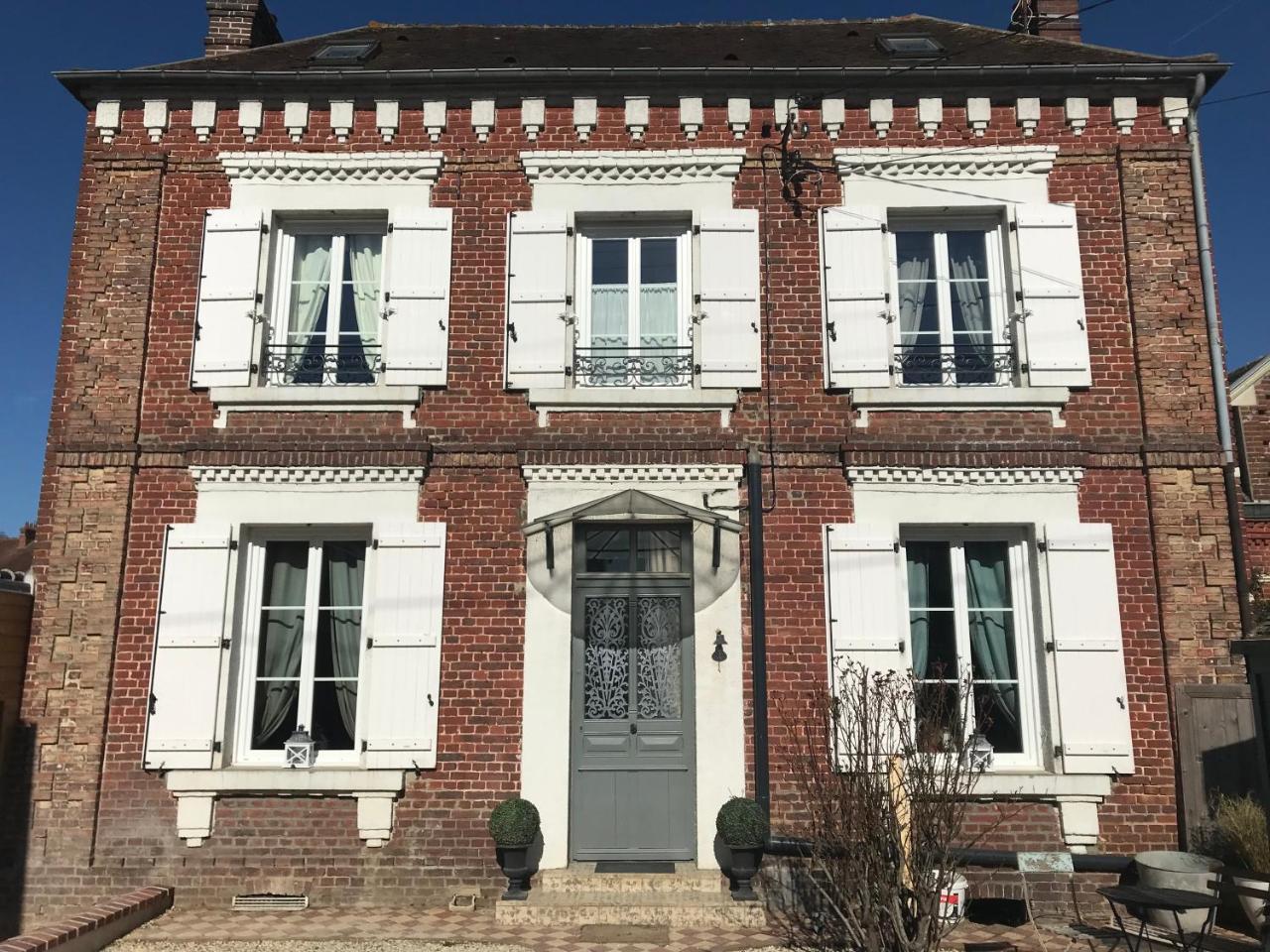 La Parenthese Epicurienne Bed & Breakfast Beauvais Exterior foto